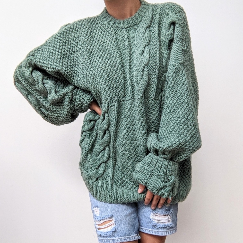 🖤 Chunky Knit Sweater